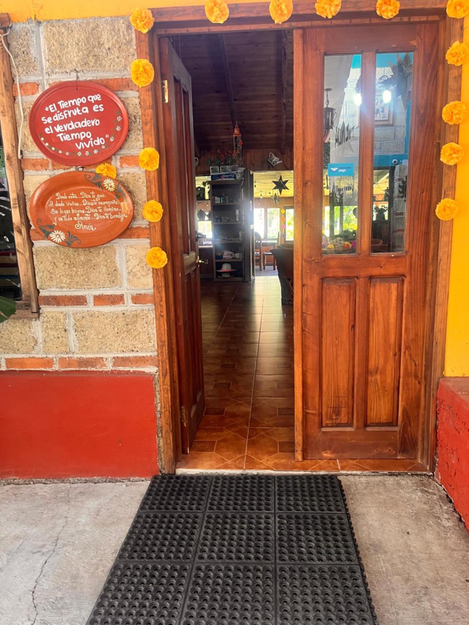 Cumbres Lodge *